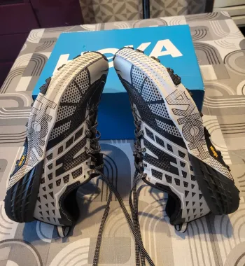 Used Hoka SPEEDGOAT 2 bike — image 5 of 15