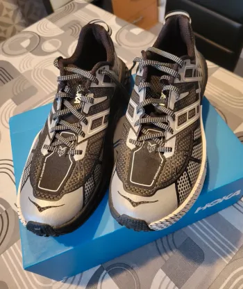 Used Hoka SPEEDGOAT 2 bike — image 6 of 15