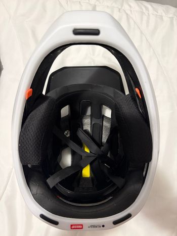 Used POC Otocon Race MIPS Helmet 2025 bike — image 5 of 10