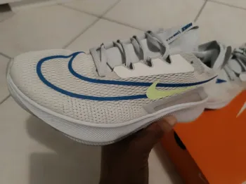 Použité Nike Zoom Fly 4 bike — obrázek 3 z 5