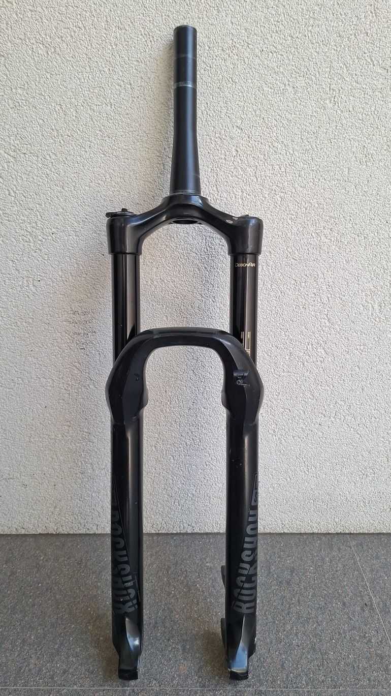 Použité RockShox Lyric RC3T 2019 bike — obrázek 1 z 6