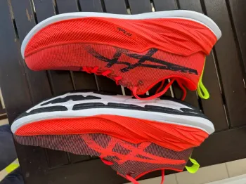 Used Asics SuperBlast bike — image 4 of 8