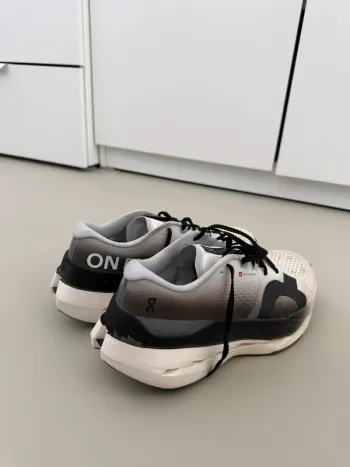 Used On Running Cloudboom Max bike — image 2 of 4