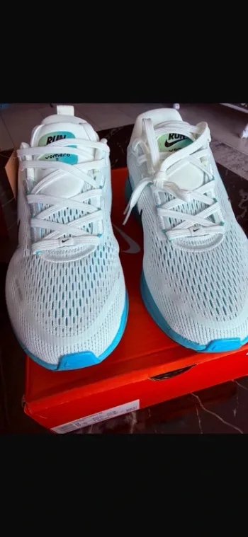 Použité Nike ZoomX Vomero 18 bike — obrázek 3 z 4