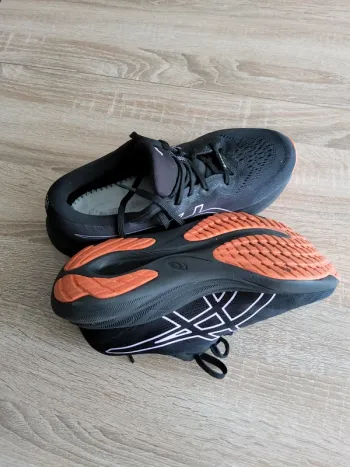 Used Asics Gel Pulse Gore-Tex bike — image 3 of 5