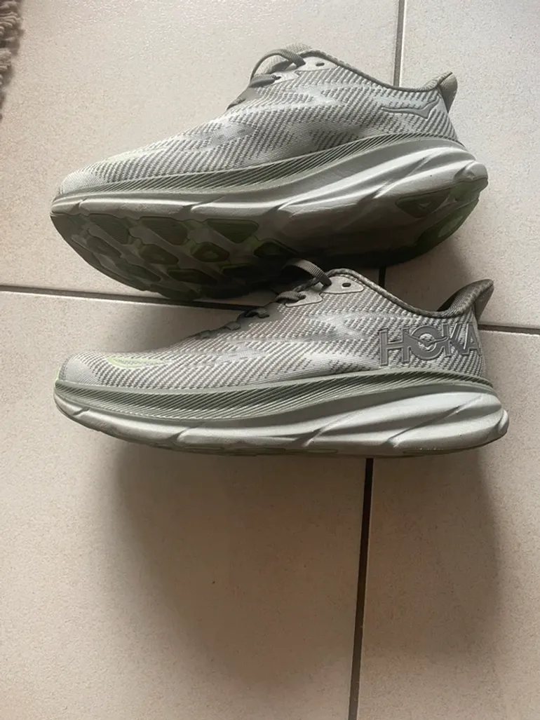 Used Hoka Clifton bike — image 2 of 6