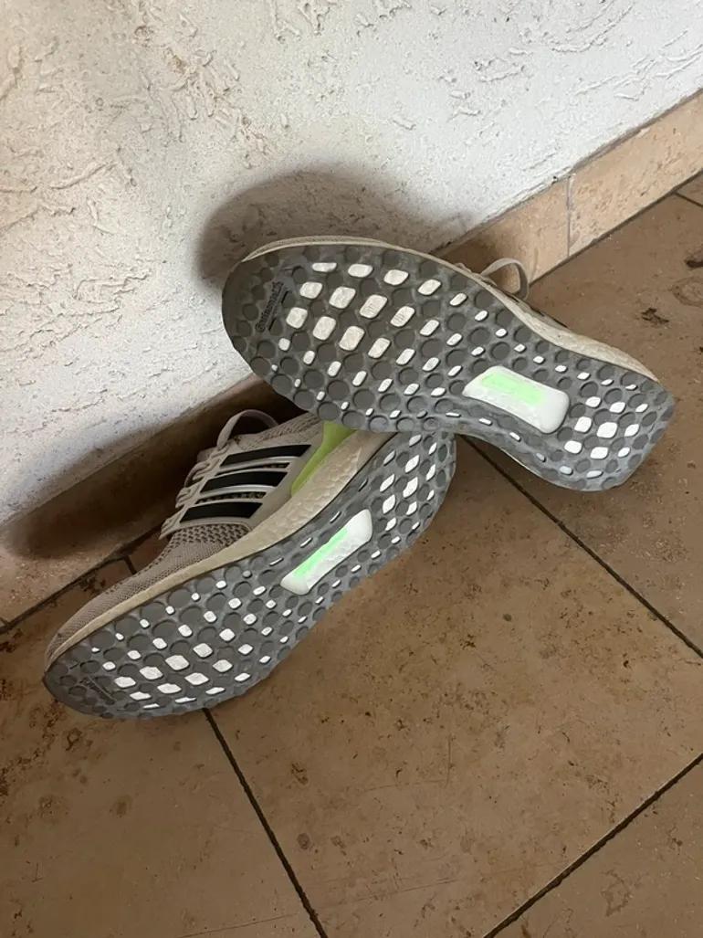 Used Adidas Ultraboost 1.0 bike — image 3 of 5