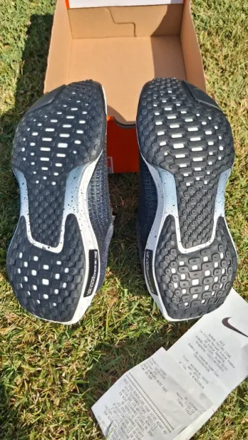 Used Nike Invincible Run 3 bike — image 4 of 5