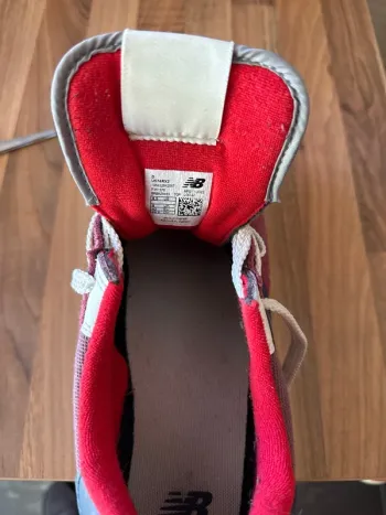 Used New Balance 574 bike — image 2 of 5