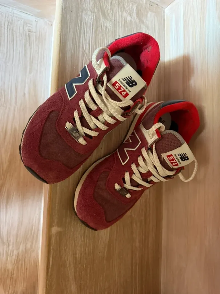 Used New Balance 574 bike — image 1 of 5