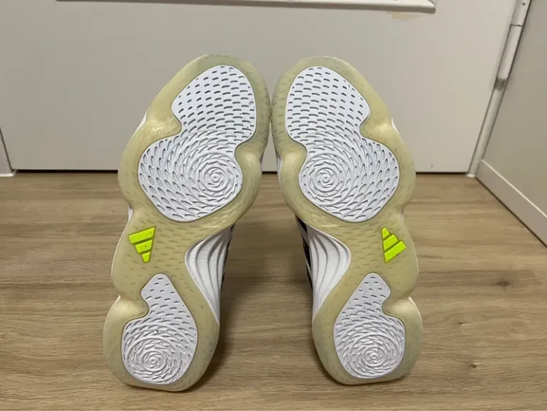 Brugt Adidas Court Stabil bike — billede 4 af 5