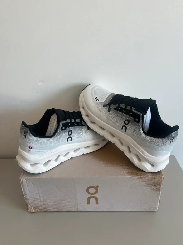 Used On Running Cloud bike — image 2 of 8