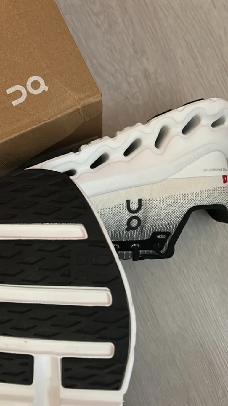 Used On Running Cloud bike — image 4 of 5