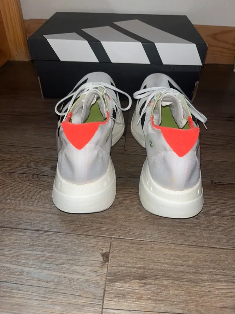 Used Adidas Adizero Adios Pro 4 bike — image 3 of 7