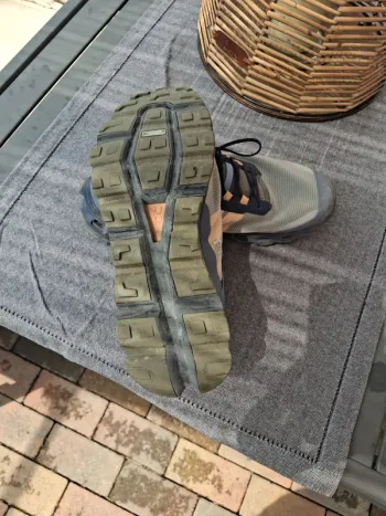 Used On Running On Turnschuhe bike — image 3 of 4