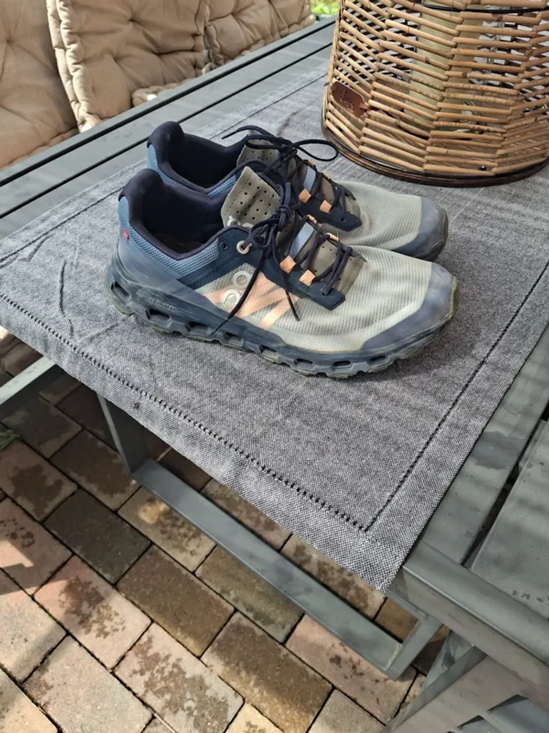 Used On Running On Turnschuhe bike — image 1 of 4