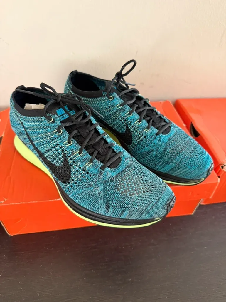 Used Nike Flyknit Racer bike — image 2 of 4