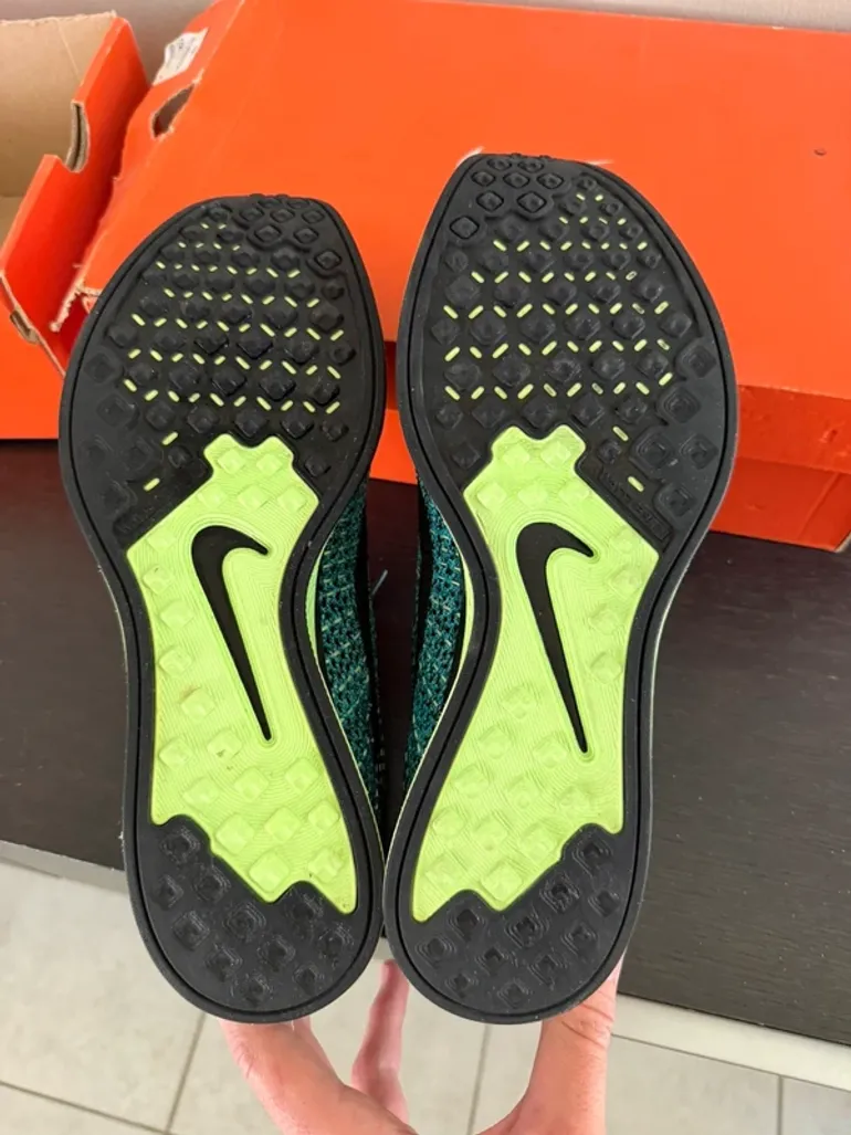 Used Nike Flyknit Racer bike — image 3 of 4