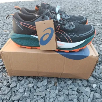Used Asics Trabuco 13 bike