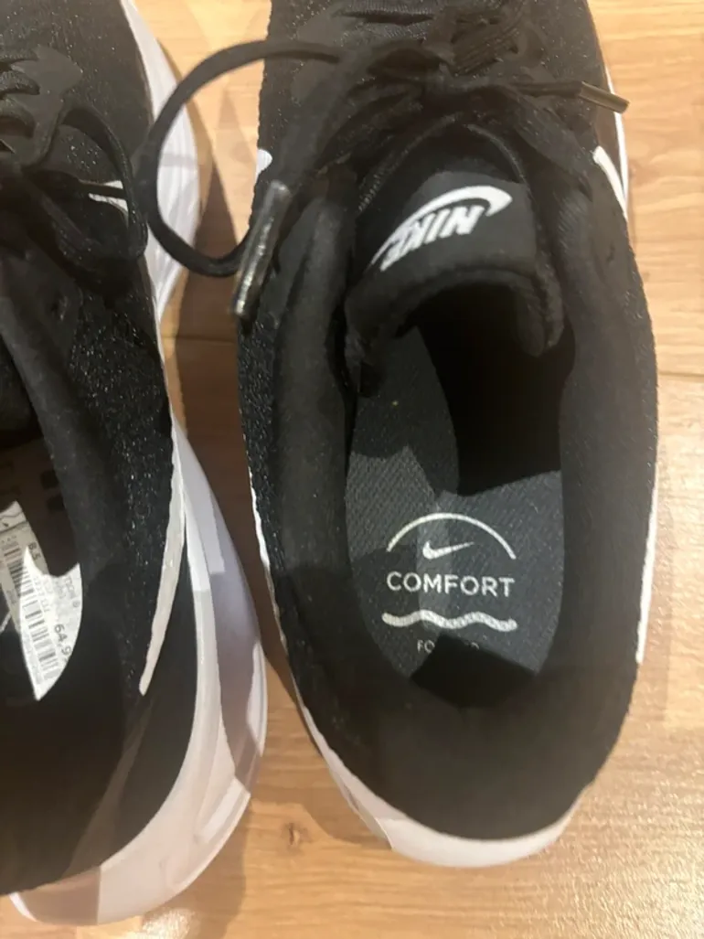 Nike Ultra leicht bike d'occasion — image 3 sur 5