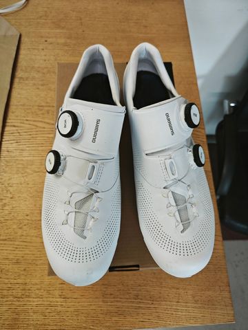 Used Shimano RC9 S-PHYRE Wide 2026 Cycling Shoes