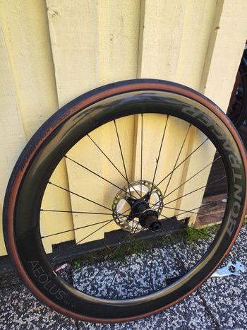 Gebrauchtes Bontrager Aeolus RSL 51 TLR Disc Wheelset 2025 bike — Bild 3 von 3