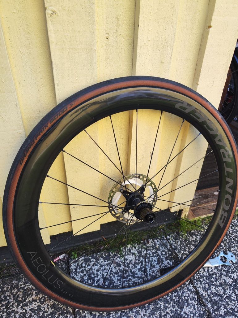 Gebrauchtes Bontrager Aeolus RSL 51 TLR Disc Wheelset 2025 bike — Bild 3 von 3
