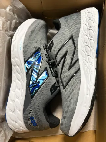 Used New Balance uomo 42 bike — image 6 of 7