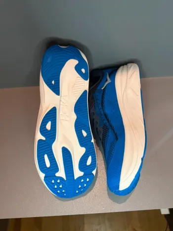 Used Hoka Skyflow bike — image 7 of 7