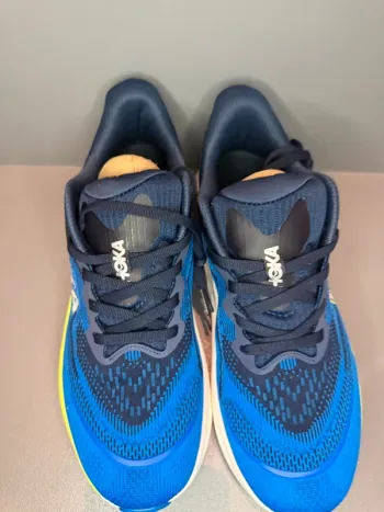 Used Hoka Skyflow bike — image 4 of 7