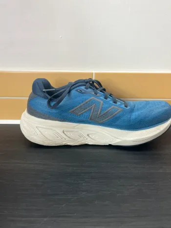 Used New Balance Fresh Foam x 880v15 bike — image 9 of 13