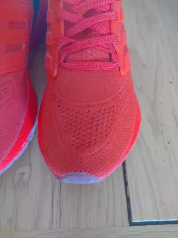 Used Adidas Ultraboost bike — image 7 of 10