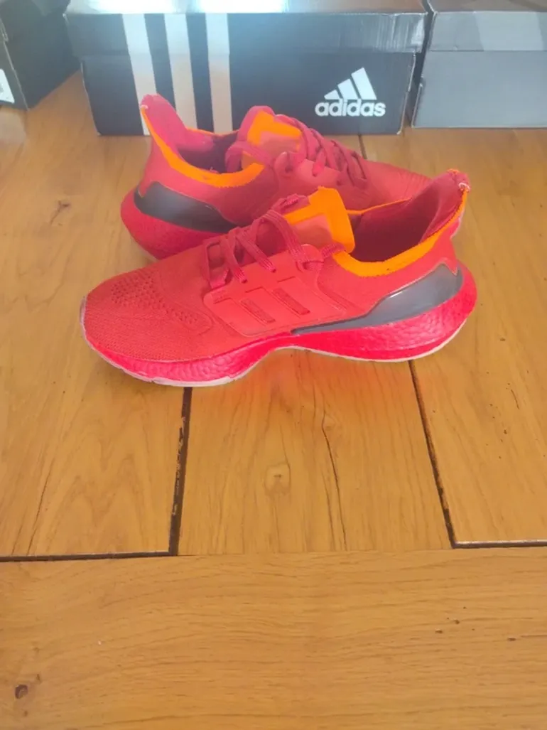 Used Adidas Ultraboost bike — image 5 of 10