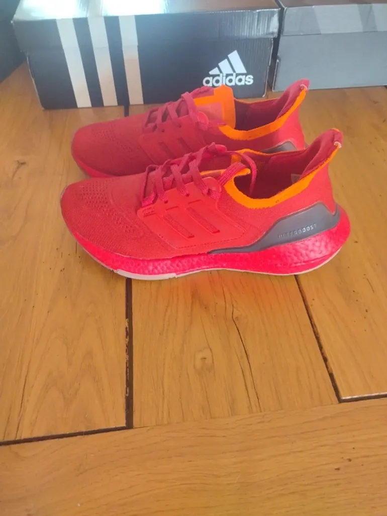Used Adidas Ultraboost bike — image 4 of 10