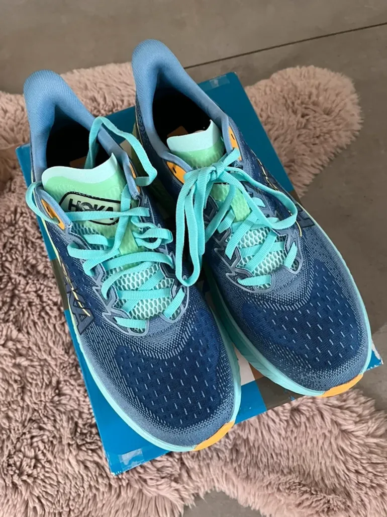 Used Hoka Match 6 bike — image 2 of 5