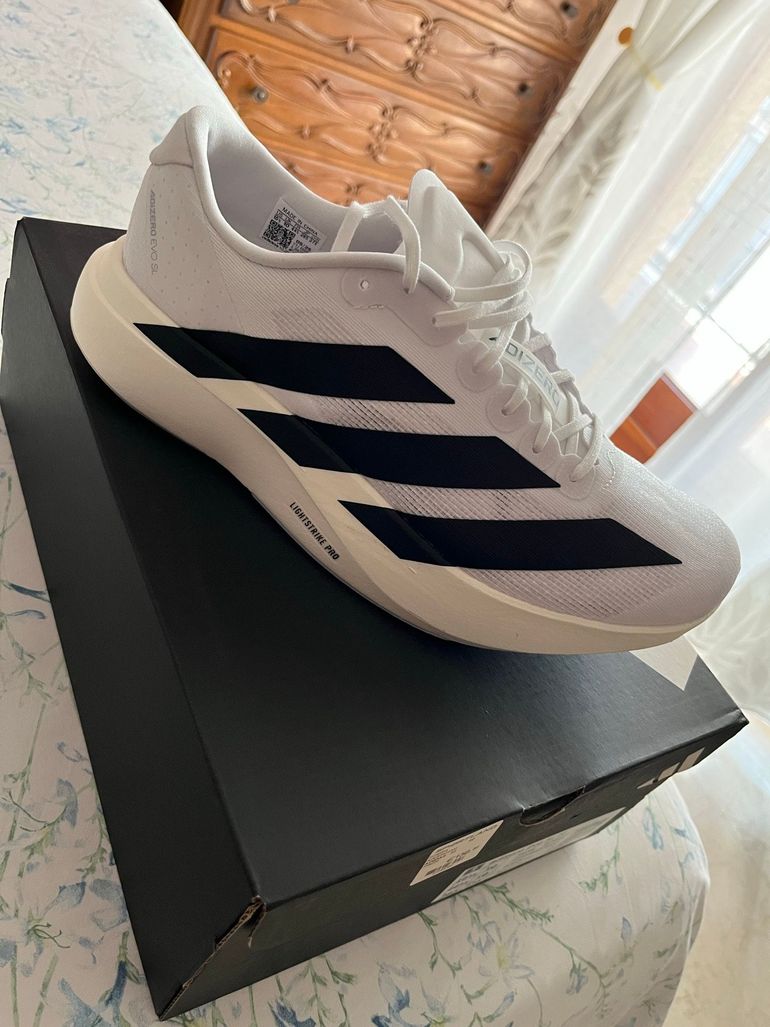 Used Adidas Adizero Evo SL 2025 bike — image 1 of 4
