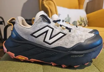 Brugt New Balance Hierro v9 bike — billede 4 af 7