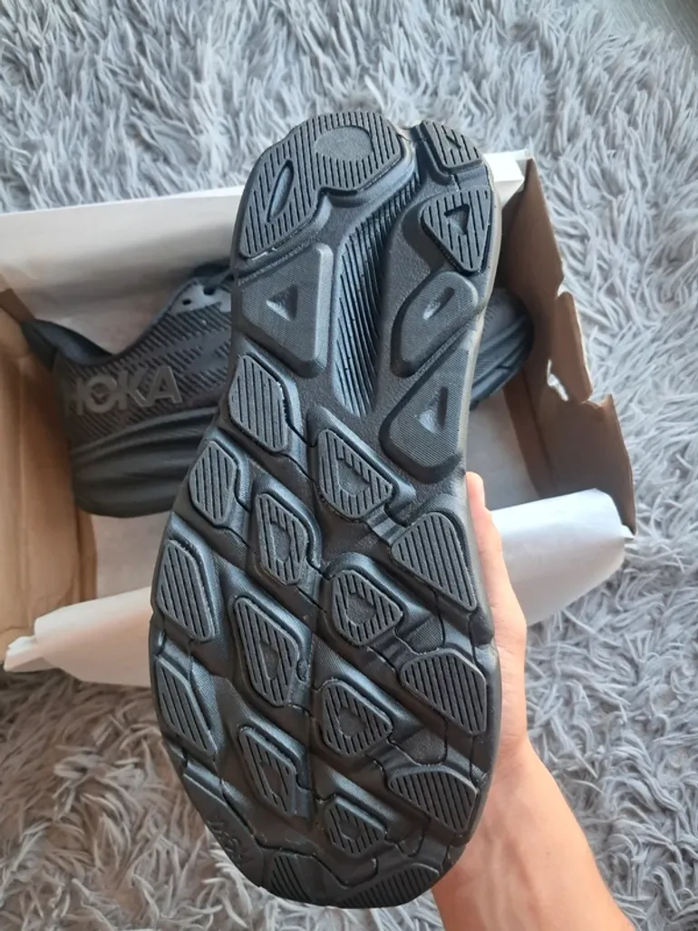 Used Hoka Clifton 9 bike — image 6 of 7