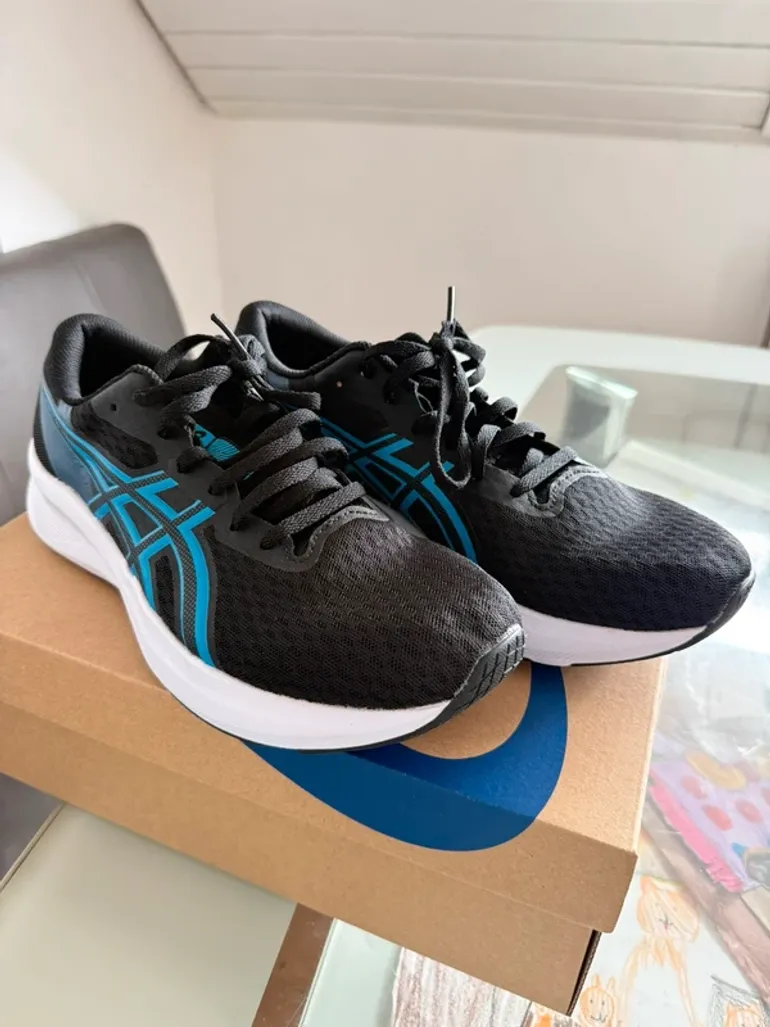 Used Ideal ASICS Herren Sneaker Gr. 43.5 bike — image 2 of 8