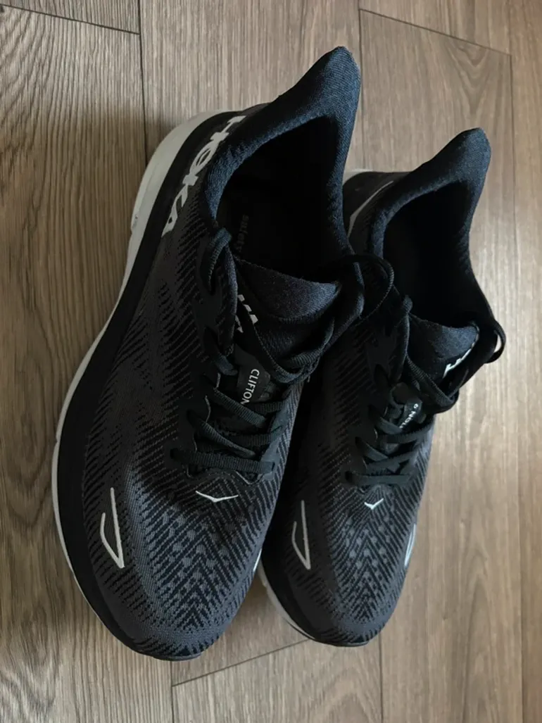 Used Hoka Clifton bike — image 5 of 8