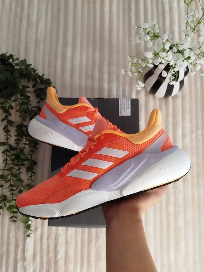 Brugt Adidas Solarboost 5 W bike — billede 1 af 12