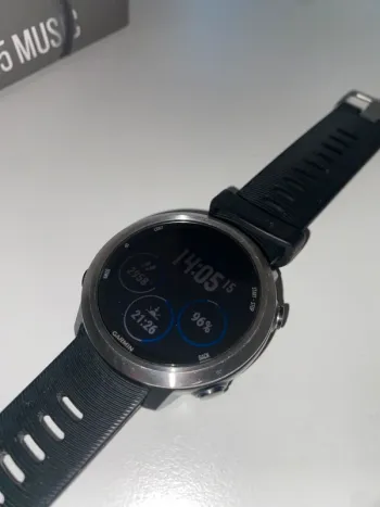 Used Garmin Forerunner 645 Music bike — image 2 of 3