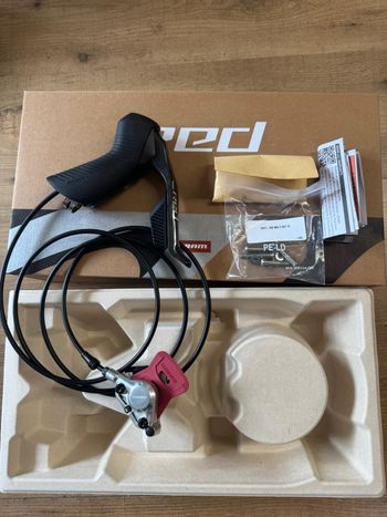 Gebrauchtes Sram Red AXS E1 12V Comandi Cambio + Pinze Flat Mount 2026 bike — Bild 2 von 7