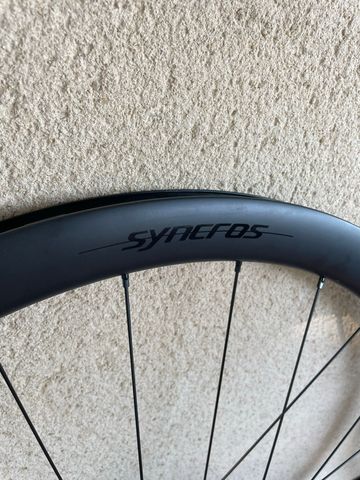 Brugt Syncros Capital 1.0 40 Carbon Wheelset 2026 bike — billede 2 af 11