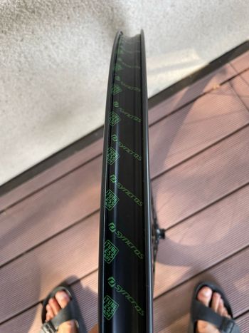 Used Syncros Capital 1.0 40 Carbon Wheelset 2026 bike — image 6 of 11