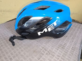 Used MET Casco IDolo bike — image 3 of 9