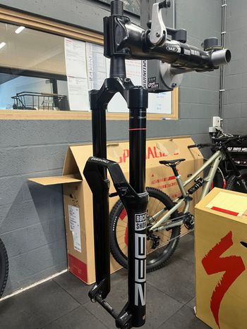 Použité RockShox Zeb Select 180mm 2024 bike