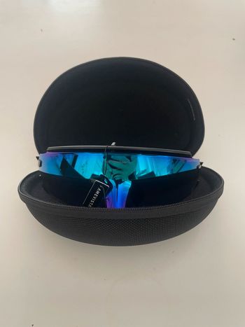 Used Oakley Kato OO9455M bike — image 5 of 5