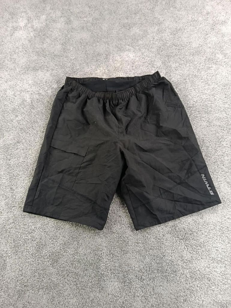 Used BTWIN short + cuissard velo court homme taille L - 79 5580 - cycliste bike — image 1 of 5