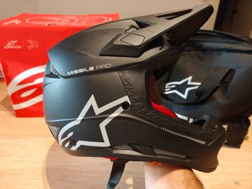 Alpinestars Missile Pro Solid Full Face Helmet 2025 bike usato — immagine 2 di 10